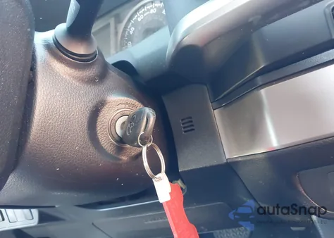 2021 Toyota Tacoma Sr5 z USA, uszkodzony, nr VIN 3TYAX5GNXMT033447